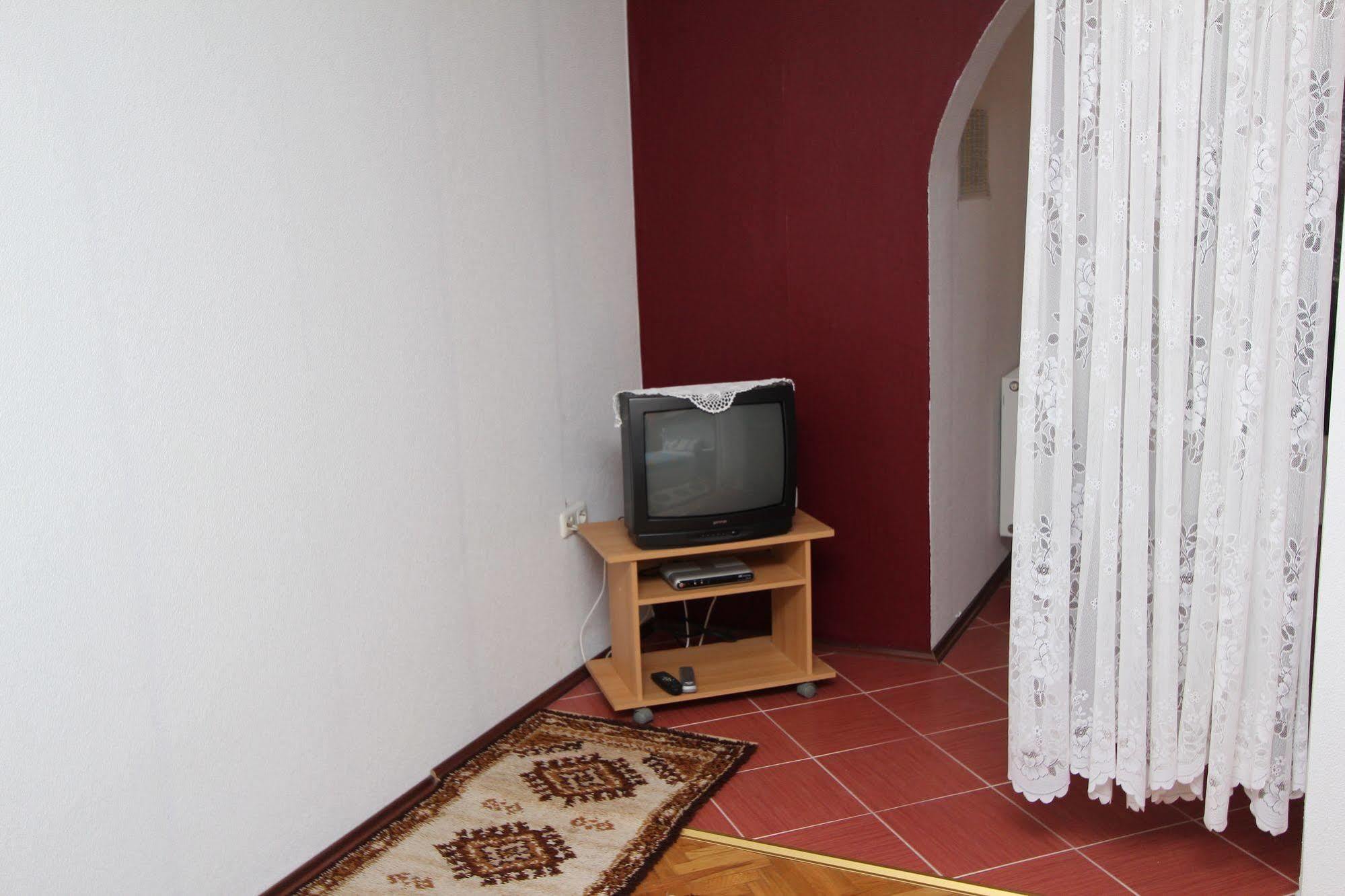 רוביני Rooms And Apartments Sally מראה חיצוני תמונה